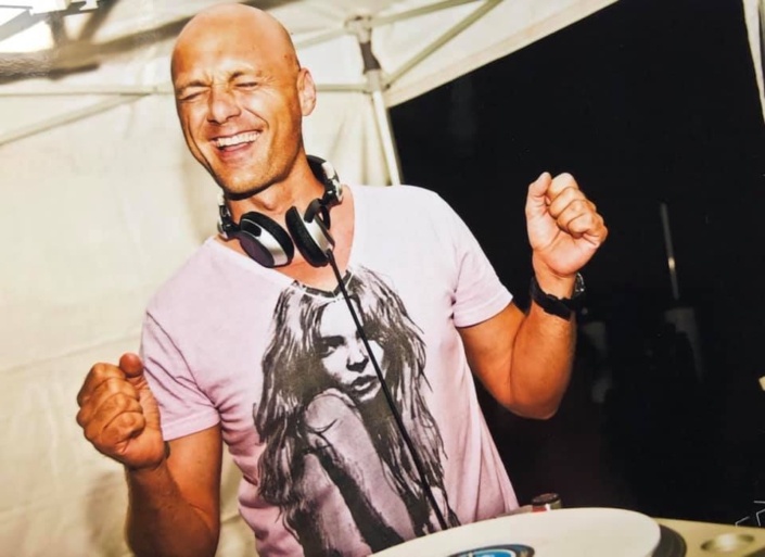 DJ Bad Dürkheim für Hochzeiten und Events DJ Bad Dürkheim für Hochzeiten und Events